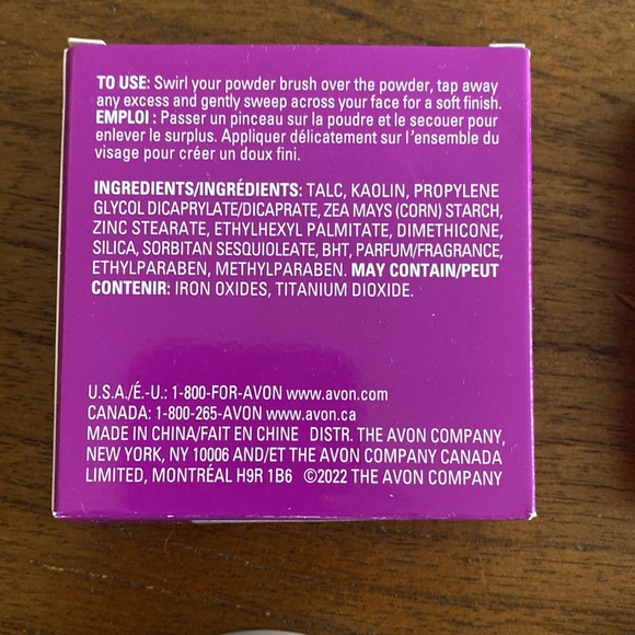 NIB Matifying Pressed Powder - Picture 3 of 4